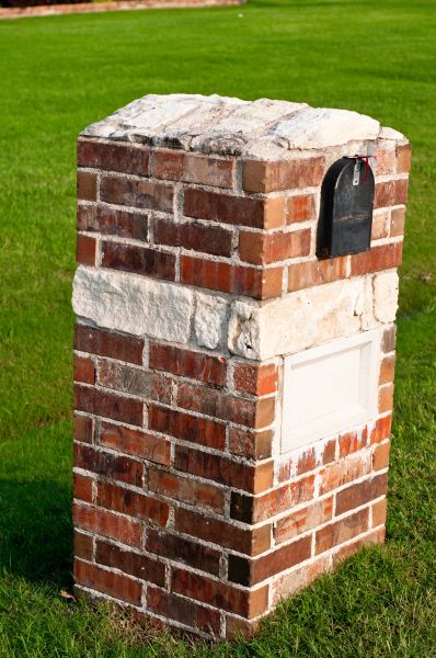 Brick Mailbox Installation in Marysville